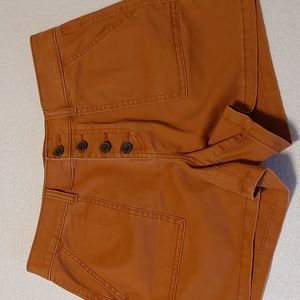High rise twill short with 3.5" inseam NWOT